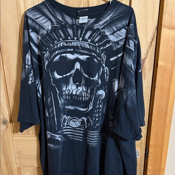 Vintage Liquid Blue Black Graphic Native American Chief Skull T-Shirt - Picture 1 of 4